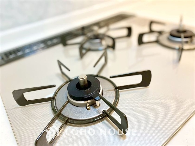 キッチン 【KITCHEN】◆家族のおはよう◆の声を笑顔で迎えてあげられるシステムキッチン。朝ごはんが楽しみでちょっと早起きしたくなるんです。