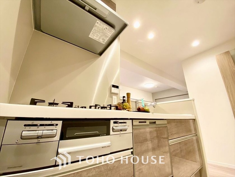 キッチン 【KITCHEN】◆毎日の健康◆は美味しいお水から。そんな毎日を支えてくれるのが浄水器です。