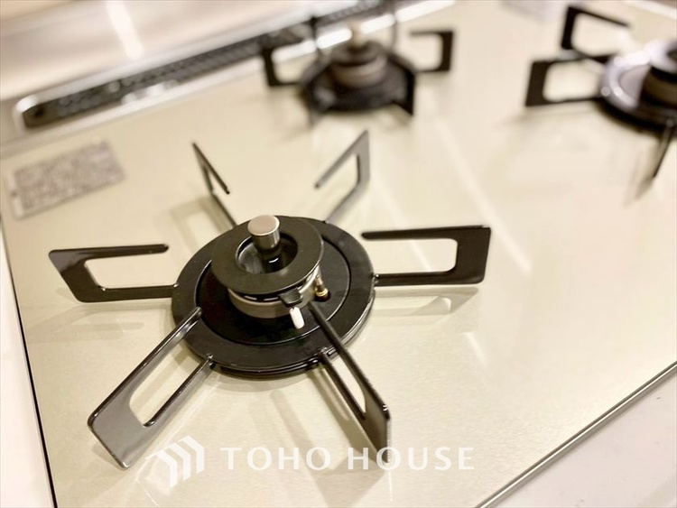 キッチン 【KITCHEN】◆家族のおはよう◆の声を笑顔で迎えてあげられるシステムキッチン。朝ごはんが楽しみでちょっと早起きしたくなるんです。