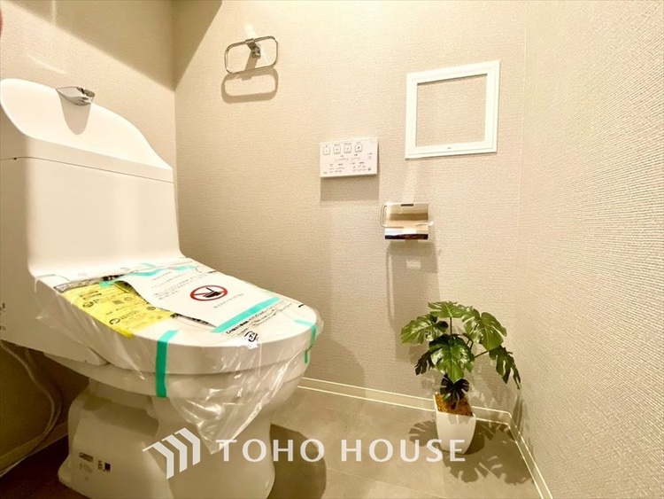 トイレ 【TOILET】◆快適◆な生活に不可欠。節水型の高性能トイレを新設。