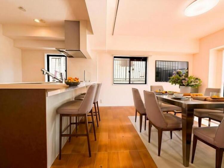 居間 本画像はCGで作成しております。実際に現地に家具は置かれておりません。また、価格に家具は含まれておりません。