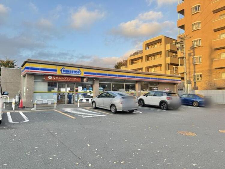 周辺 ミニストップ 八王子北野台店迄880ｍ