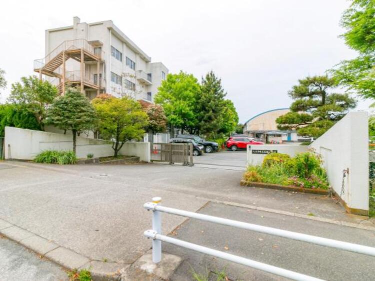 周辺 八王子市立高嶺小学校迄420ｍ