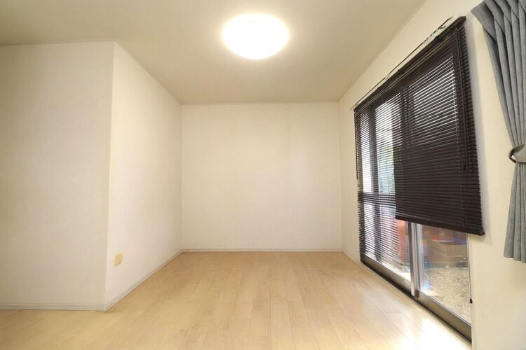 居間 【リビング】15帖のリビングです！