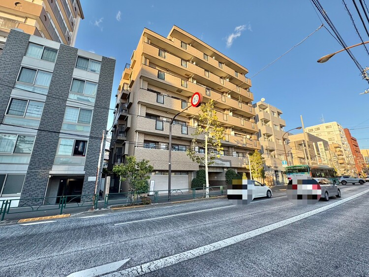 外観 現地に足をお運びいただいた際には、周辺散策などをお勧めいたします。