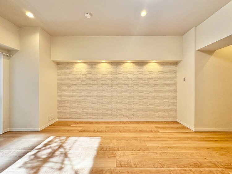 居間 快適に過ごす毎日を求めて、暮らしの中でご自身の「マイホーム」に創り上げてください。