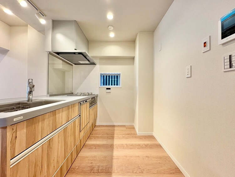 キッチン 洗練されたスタイリッシュなデザイン性と使いやすさを備えた仕様。