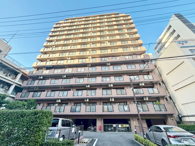 外観 資料には掲載していない情報が、現地にはたくさんあります。是非一度、現地をご確認ください。