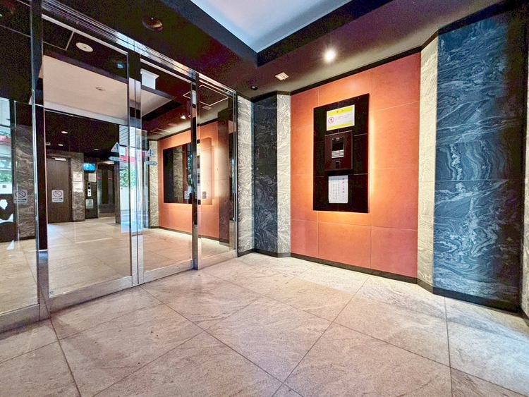 エントランス エントランスは、毎日の行き帰りで使う大事な空間です。