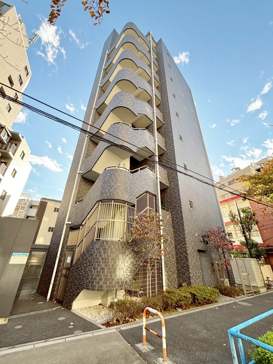 外観 現地に足をお運びいただいた際には、周辺散策などをお勧めいたします。