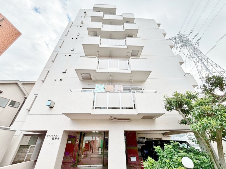 外観 資料には掲載していない情報が、現地にはたくさんあります。是非一度、現地をご確認ください。