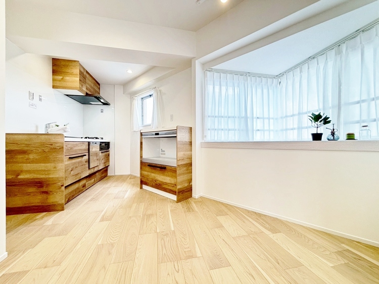 キッチン 洗練されたスタイリッシュなデザイン性と使いやすさを備えた仕様。