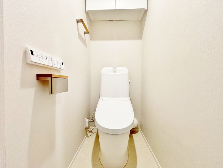 トイレ 暮らしの中のさりげないひとときの快適さにも、こだわりを、持って設備を配しております。