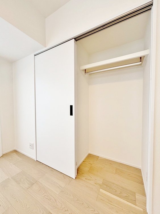 収納 居室にはクローゼットがあり、荷物もスッキリ収納して快適にお過ごしいただけます。