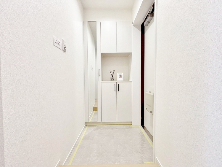 玄関 シューズボックスを完備した玄関です。