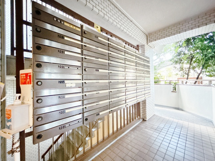 その他 郵便物を受け取るための郵便受けも、きちんと管理されています。