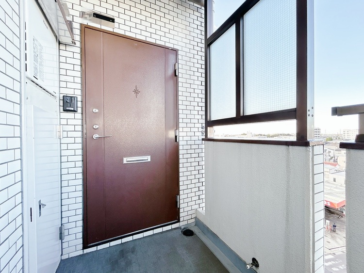 玄関 玄関を開ければ、そこは安らぎのご自宅。