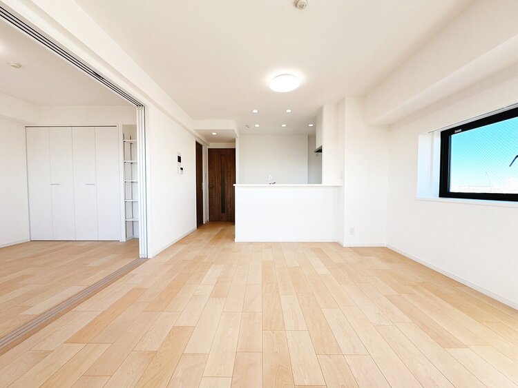 居間 豊かな居住性と、安心感を満たすクオリティが見事に調和した住空間。