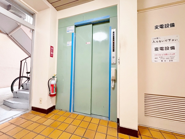 その他 エレベーターの管理も、きちんと行き届いてます。