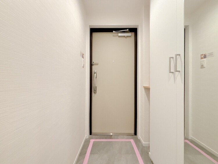 玄関 シューズボックスを完備した玄関です。