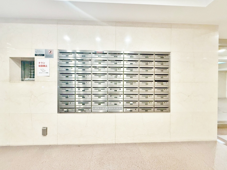 その他 郵便物を受け取るための郵便受けも、きちんと管理されています。