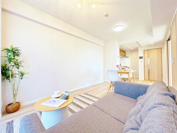 居間 豊かな居住性と、安心感を満たすクオリティが見事に調和した住空間。