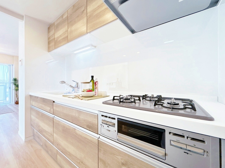 キッチン 洗練されたスタイリッシュなデザイン性と使いやすさを備えた仕様。