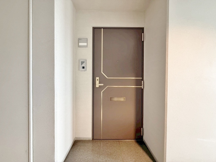 玄関 玄関を開ければ、そこは安らぎのご自宅。