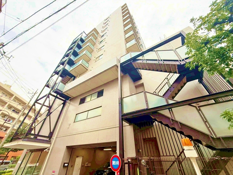 外観 資料には掲載していない情報が、現地にはたくさんあります。是非一度、現地をご確認ください。