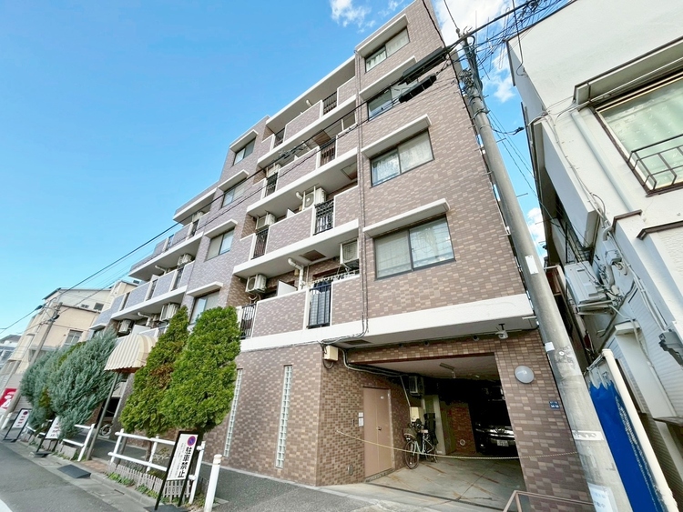 外観 資料には掲載していない情報が、現地にはたくさんあります。是非一度、現地をご確認ください。