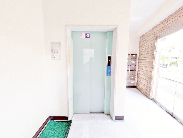 その他 エレベーターの管理も、きちんと行き届いてます。