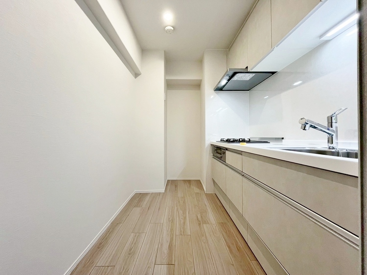 キッチン 洗練されたスタイリッシュなデザイン性と使いやすさを備えた仕様。