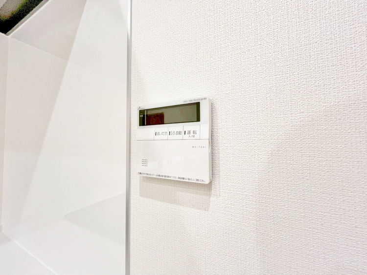 設備 見やすい画面で操作しやすい給湯パネルです。