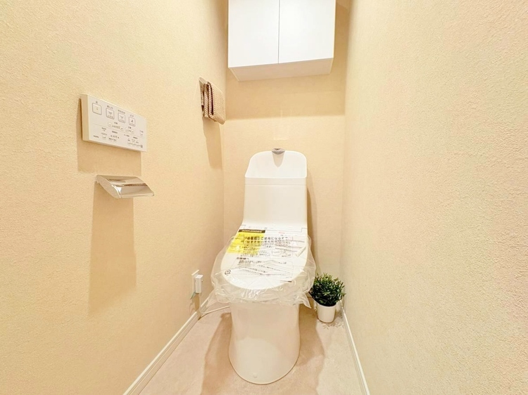 トイレ 暮らしの中のさりげないひとときの快適さにも、こだわりを、持って設備を配しております。