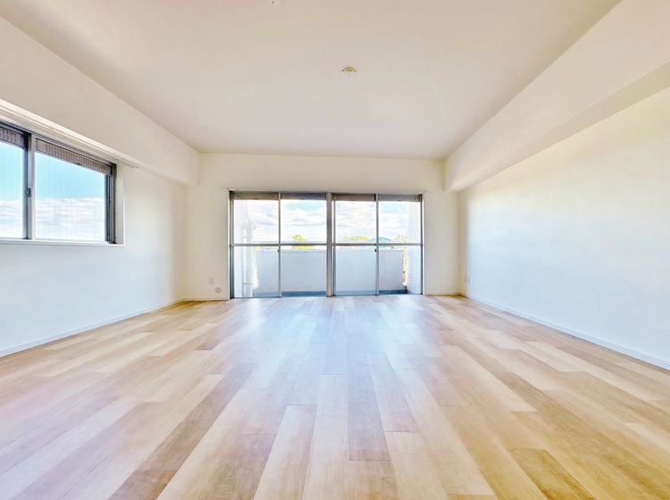 居間 豊かな居住性と、安心感を満たすクオリティが見事に調和した住空間。