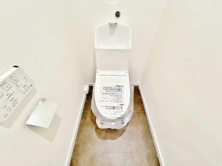 トイレ 暮らしの中のさりげないひとときの快適さにも、こだわりを、持って設備を配しております。