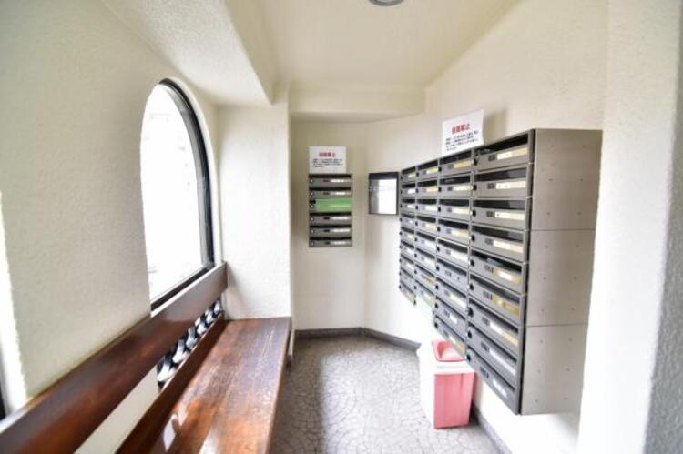 その他 不在時でも安心の大容量メールボックス。大切な郵便物をしっかりと守ります。