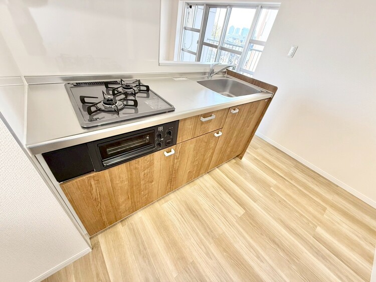 その他 開放感のあるキッチンスペース。調理をしながら、会話も弾みそうですね。