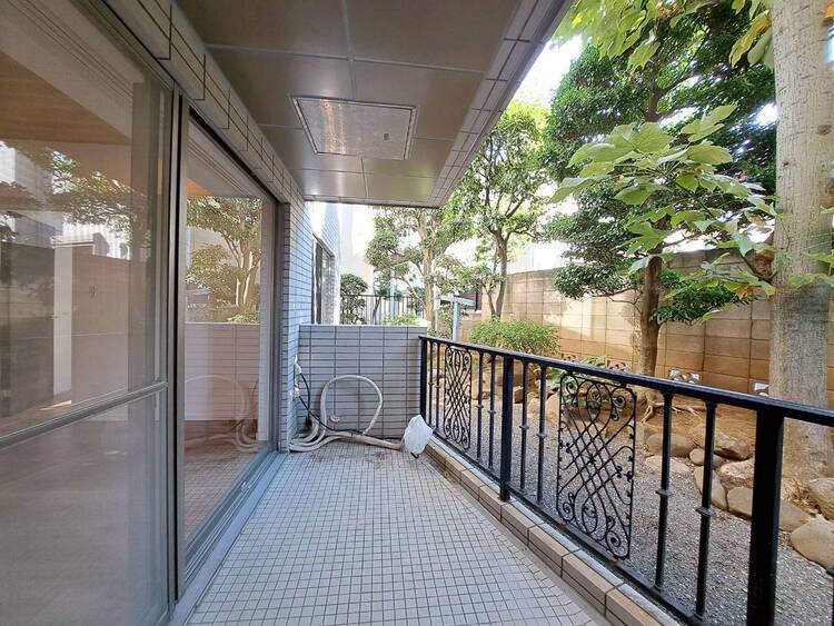 その他 朝の澄んだ空気や、夕方に吹く清々しい風を感じられるバルコニー。