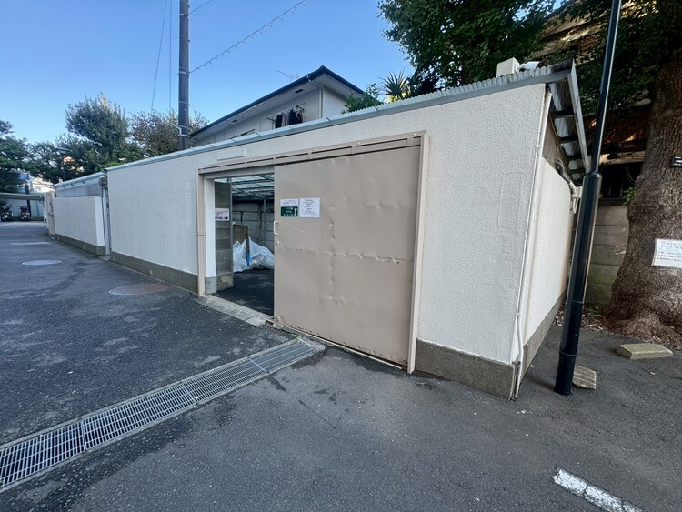 その他 ゴミ置場。綺麗に管理されております。