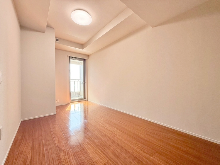 その他 清かで艶やかな時間をもたらしてくれる室内です。