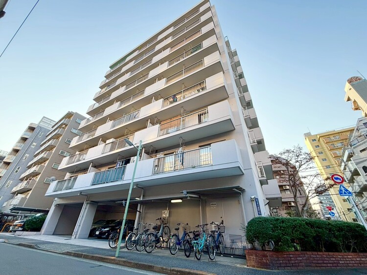 その他 飽きのこないシンプルモダンな外観です。