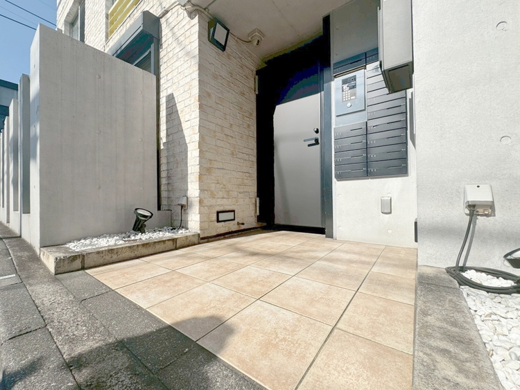 その他 館内は静寂な中が保たれており、管理が行き届いている印象を受けました。