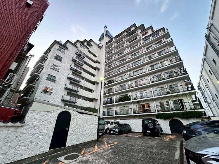 その他 飽きのこないシンプルモダンな外観です。