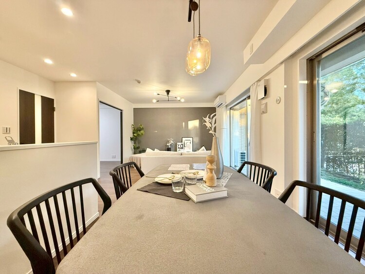 その他 伸びやかな空間のなかで、ゆったりとしたひとときを過ごせます。