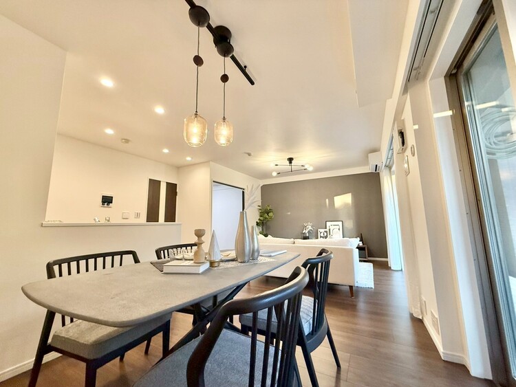 その他 シンプルな内装と偏り過ぎないデザインで統一しました。