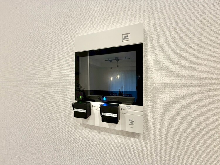 その他 誰が来てもわかる様にモニター付きインターホンを設置。