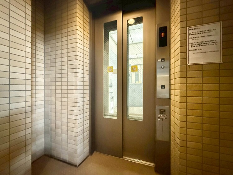 その他 エレベーター完備のため荷物が多くなっても安心。