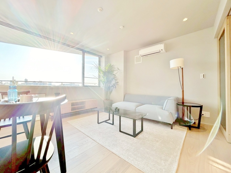 その他 伸びやかな空間のなかで、ゆったりとしたひとときを過ごせます。