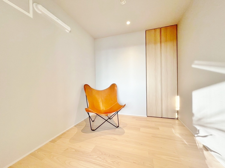 その他 清かで艶やかな時間をもたらしてくれる室内です。